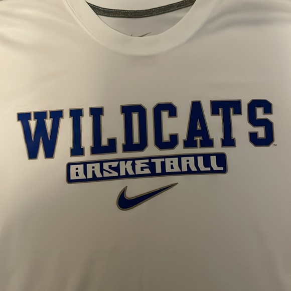 Men’s University of Kentucky Wildcats Basketball Nike Dri-Fit Loose Fit Shirt - Picture 3 of 6